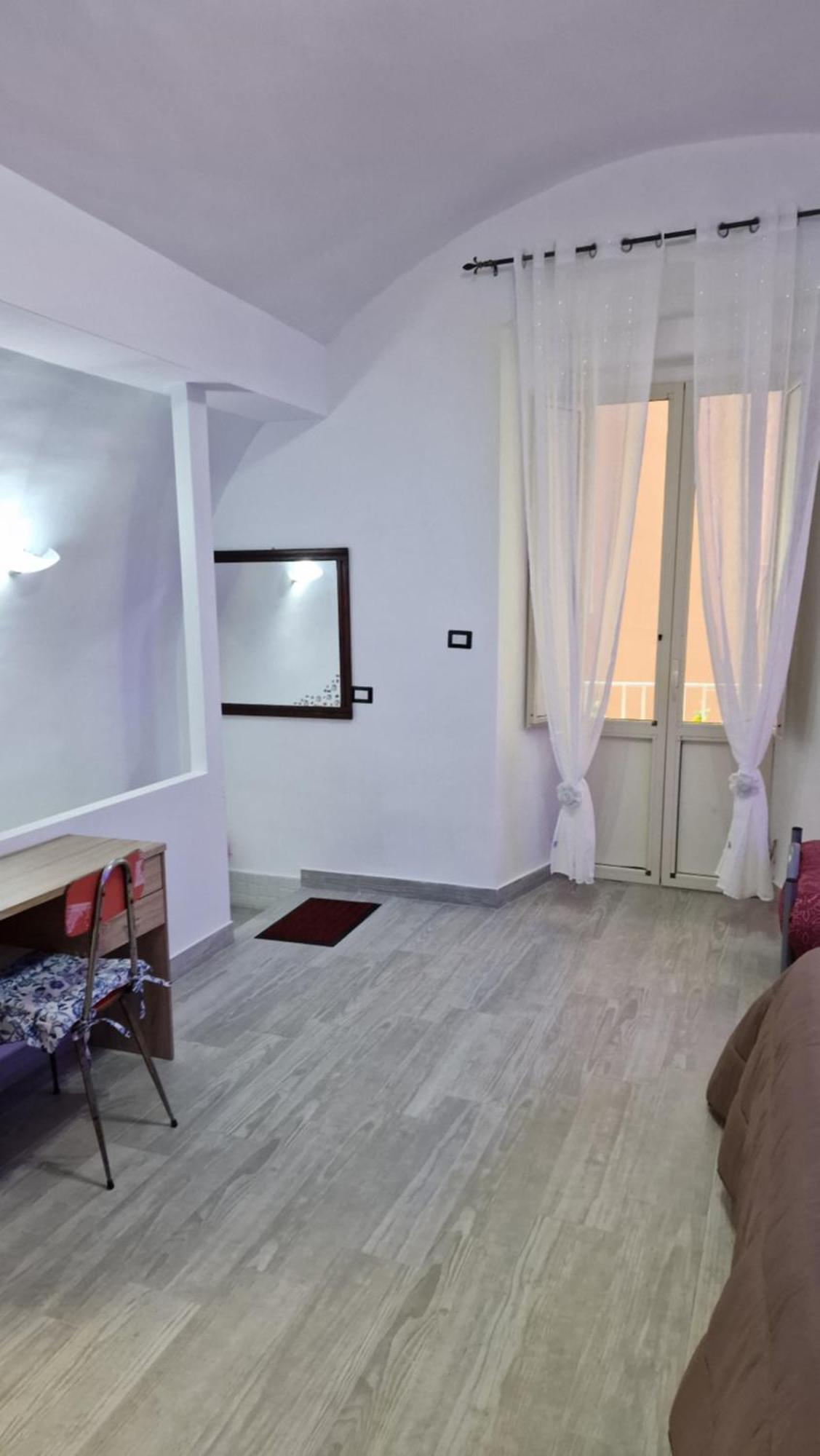 Appartamento Intero Casa Vacanze Espo Неаполь Экстерьер фото