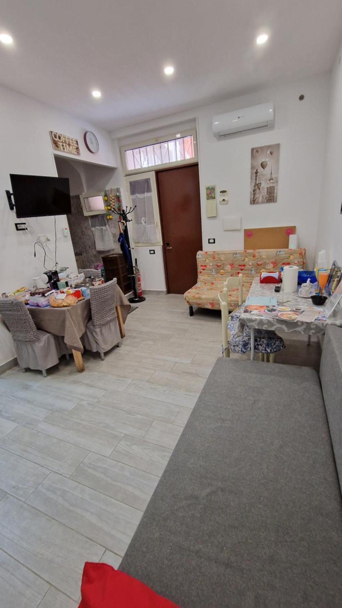 Appartamento Intero Casa Vacanze Espo Неаполь Экстерьер фото